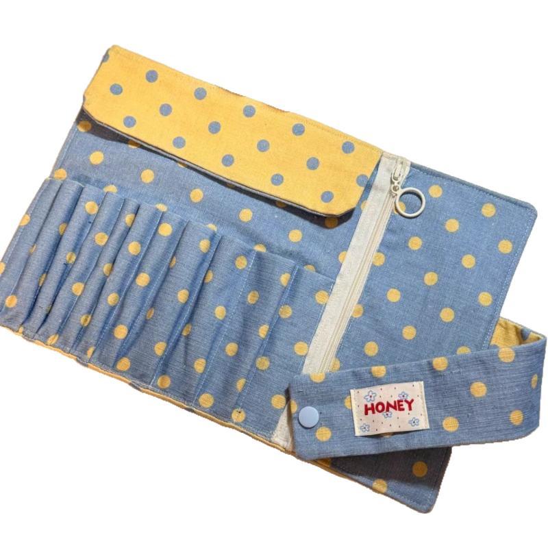 Estuche para lápices con diseñ - Makeup reseña y precio